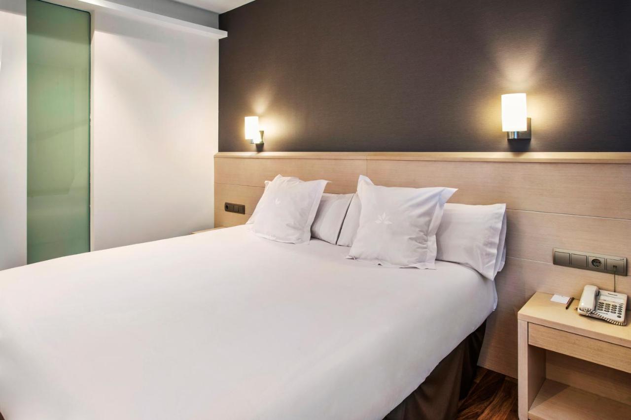 Azz Valencia Tactica Hotel Paterna Luaran gambar
